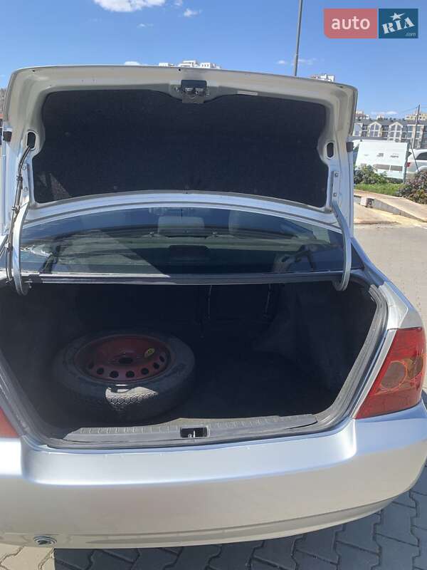 Седан Toyota Corolla 2006 в Одессе