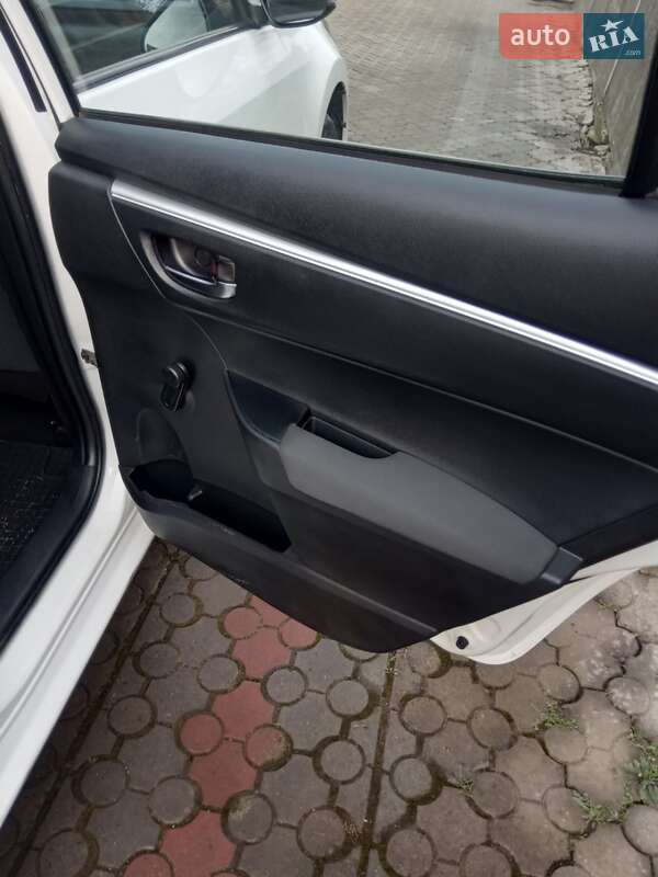 Седан Toyota Corolla 2017 в Хоросткові фото 15 Седан Toyota Corolla 2017 в Хоросткові