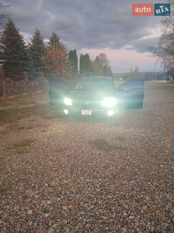 Седан Toyota Corolla 2008 в Моршине