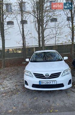 Седан Toyota Corolla 2010 в Одесі