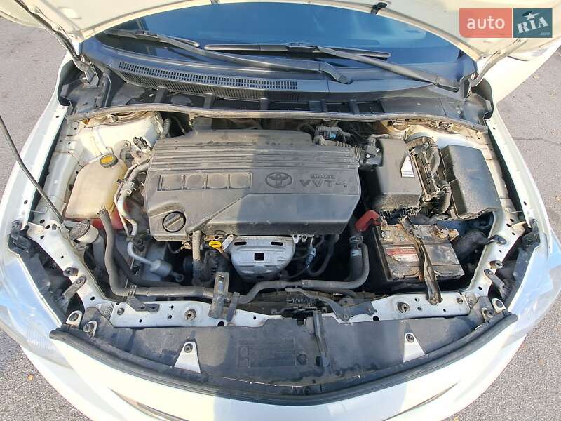 Седан Toyota Corolla 2012 в Ромнах фото 10 Седан Toyota Corolla 2012 в Ромнах