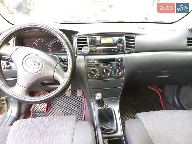 Универсал Toyota Corolla 2003 в Ровно