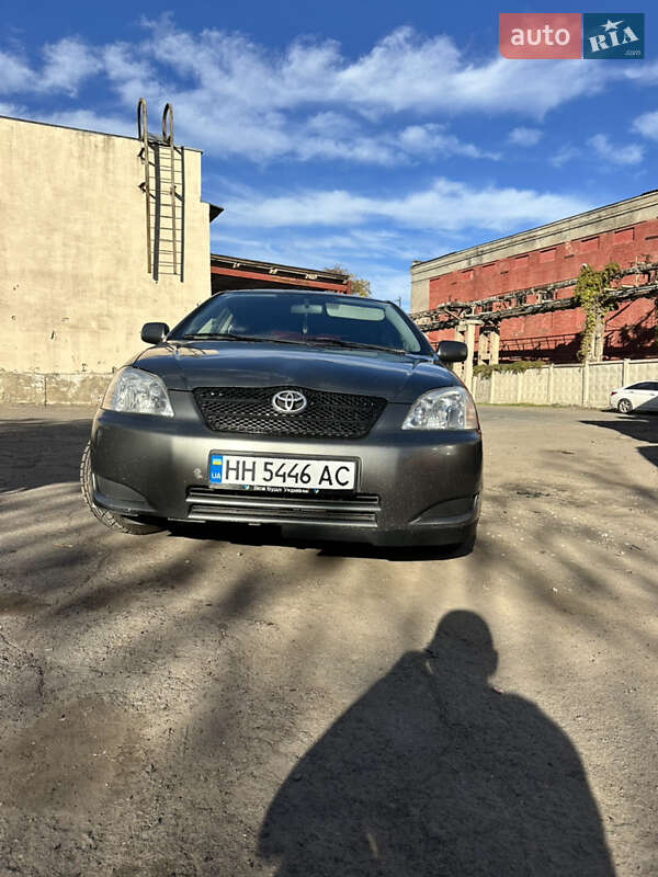 Хэтчбек Toyota Corolla 2002 в Одессе фото 2 Хэтчбек Toyota Corolla 2002 в Одессе