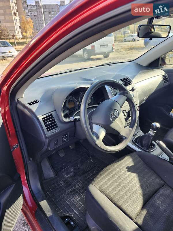 Седан Toyota Corolla 2011 в Киеве