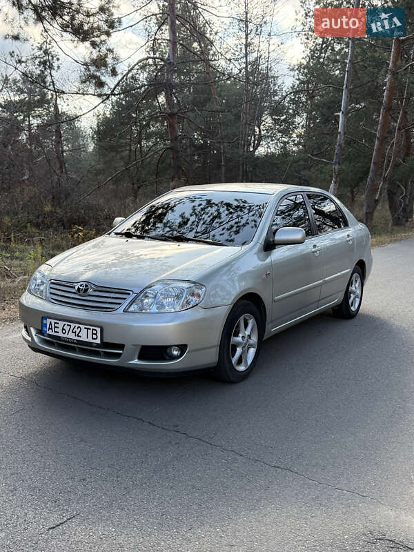 Седан Toyota Corolla 2005 в Дніпрі фото 2 Седан Toyota Corolla 2005 в Дніпрі