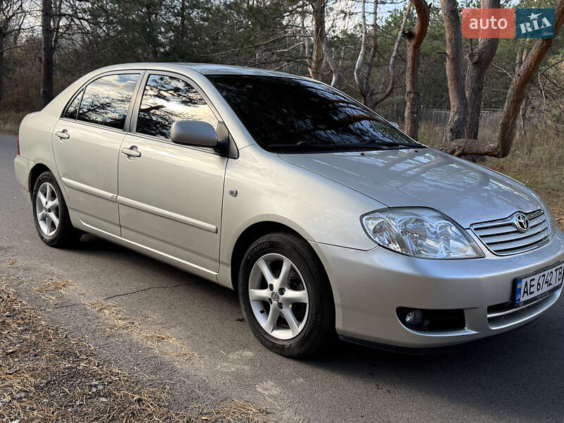Седан Toyota Corolla 2005 в Дніпрі фото Седан Toyota Corolla 2005 в Дніпрі