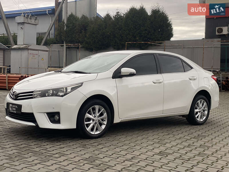 Седан Toyota Corolla 2013 в Луцке фото 3 Седан Toyota Corolla 2013 в Луцке