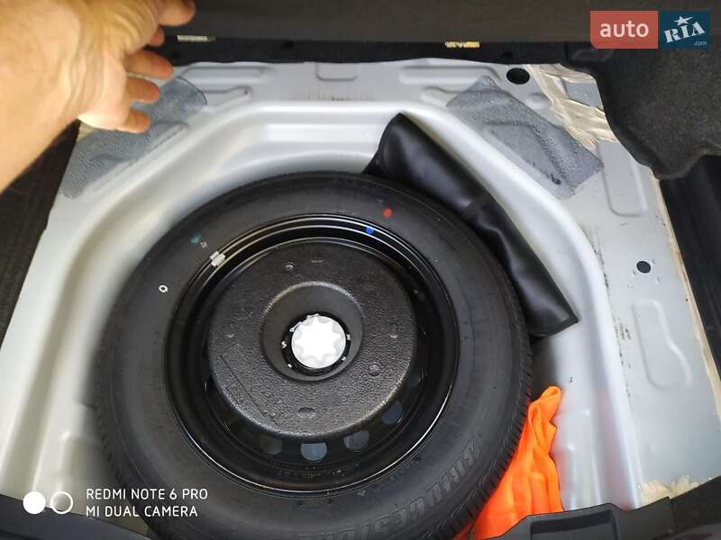 Седан Toyota Corolla 2017 в Львові фото 8 Седан Toyota Corolla 2017 в Львові