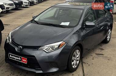 Седан Toyota Corolla 2016 в Харкові
