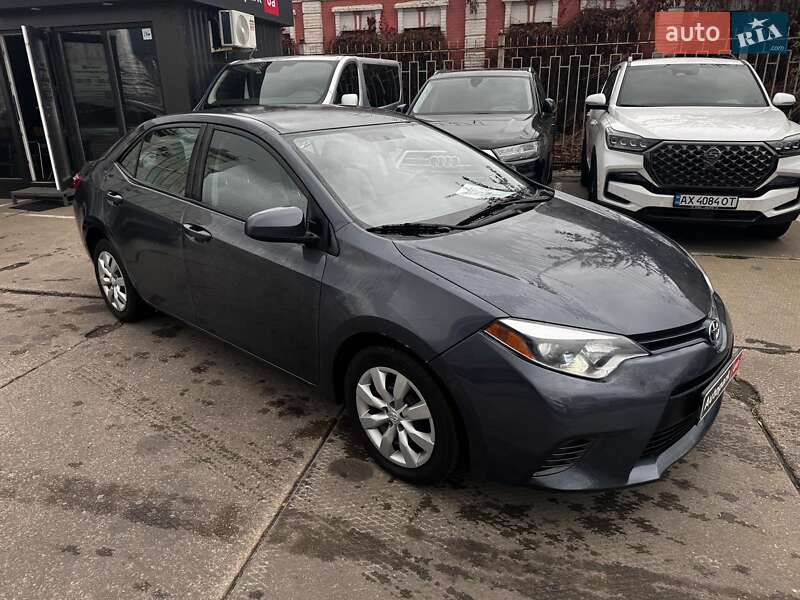 Седан Toyota Corolla 2016 в Харькове