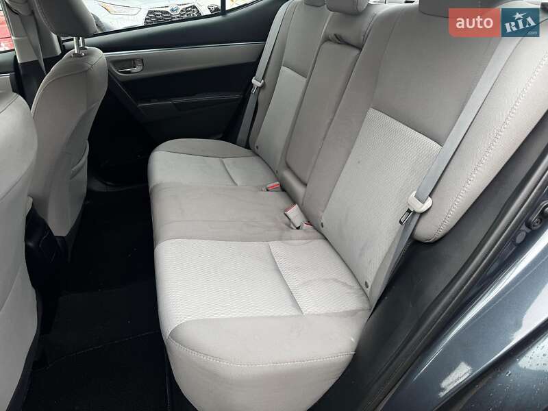 Седан Toyota Corolla 2016 в Харькове