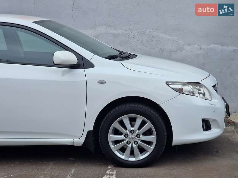 Седан Toyota Corolla 2007 в Одессе
