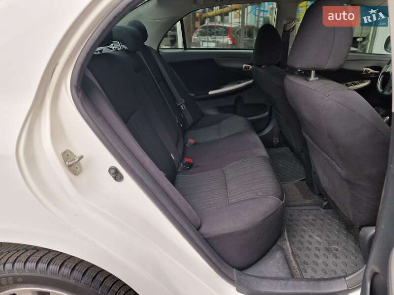 Седан Toyota Corolla 2007 в Одессе