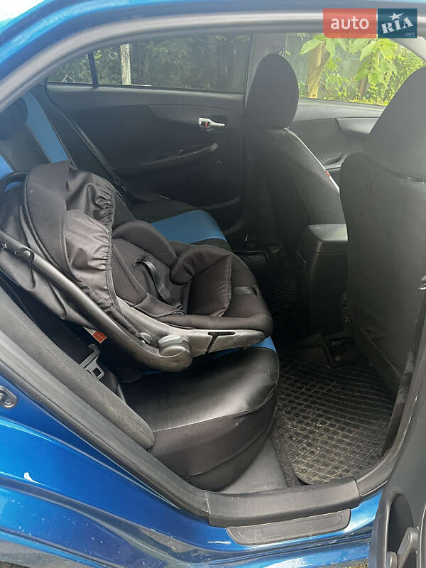 Седан Toyota Corolla 2010 в Пустомытах фото 12 Седан Toyota Corolla 2010 в Пустомытах