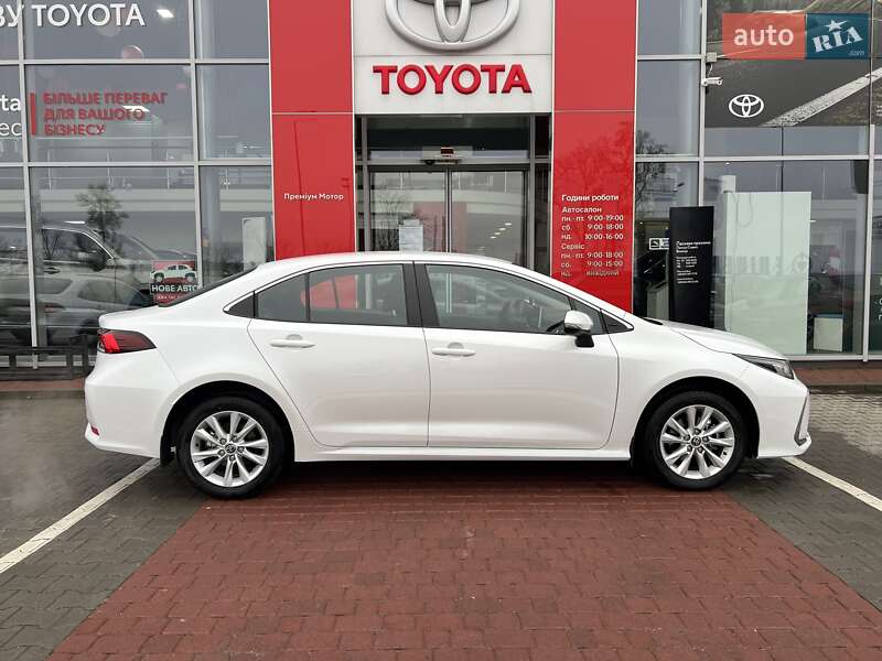 Седан Toyota Corolla 2024 в Вінниці фото 5 Седан Toyota Corolla 2024 в Вінниці