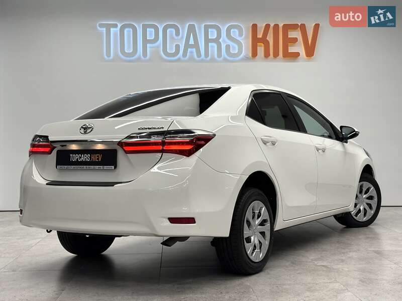 Седан Toyota Corolla 2017 в Киеве фото 8 Седан Toyota Corolla 2017 в Киеве