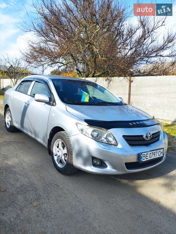 Седан Toyota Corolla 2007 в Новой Одессе