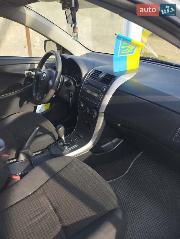 Седан Toyota Corolla 2007 в Новой Одессе