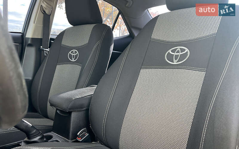 Седан Toyota Corolla 2013 в Коломые фото 20 Седан Toyota Corolla 2013 в Коломые