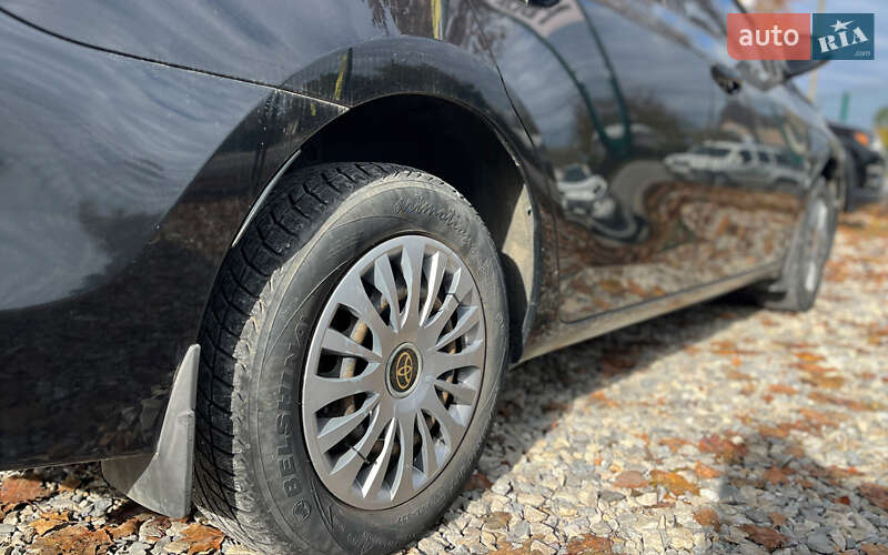 Седан Toyota Corolla 2013 в Коломые фото 27 Седан Toyota Corolla 2013 в Коломые