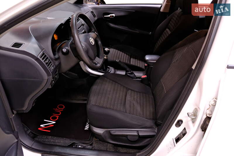 Седан Toyota Corolla 2011 в Одессе фото 26 Седан Toyota Corolla 2011 в Одессе