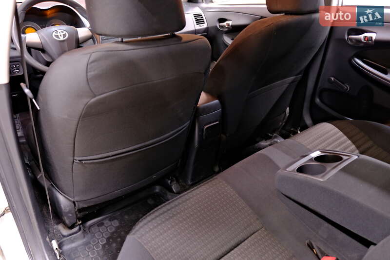 Седан Toyota Corolla 2011 в Одессе фото 31 Седан Toyota Corolla 2011 в Одессе