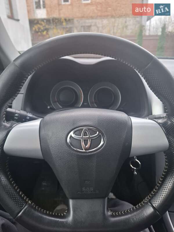 Седан Toyota Corolla 2010 в Виннице фото 15 Седан Toyota Corolla 2010 в Виннице