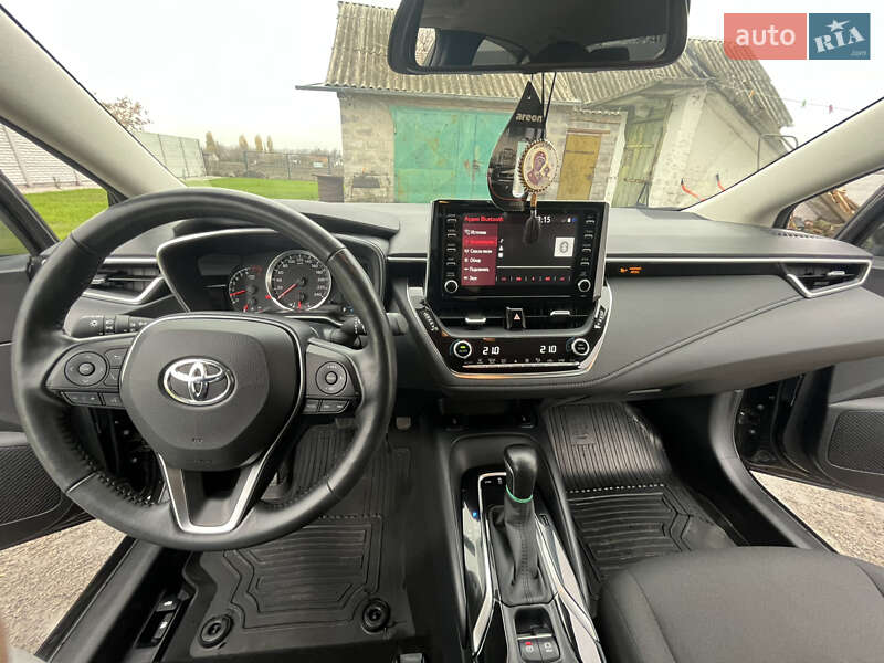 Седан Toyota Corolla 2019 в Новомосковську
