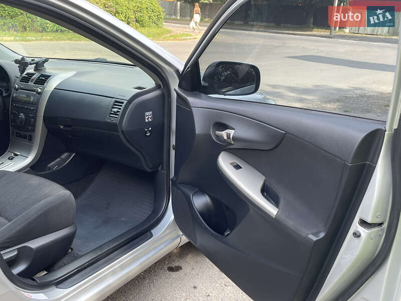 Седан Toyota Corolla 2008 в Бориславе фото 11 Седан Toyota Corolla 2008 в Бориславе