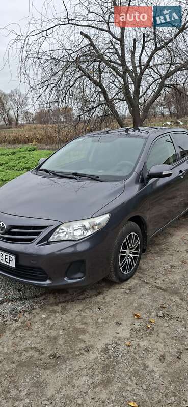 Седан Toyota Corolla 2012 в Нежине