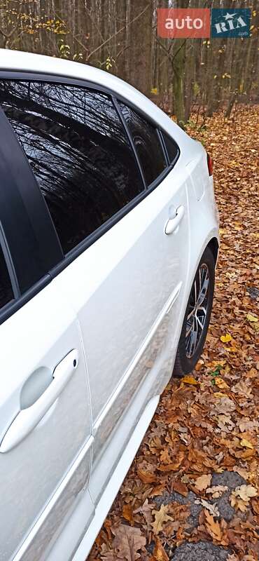 Седан Toyota Corolla 2021 в Вінниці