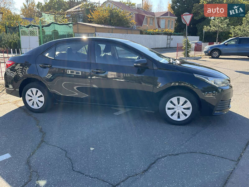 Седан Toyota Corolla 2017 в Одесі фото 3 Седан Toyota Corolla 2017 в Одесі
