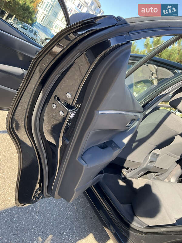 Седан Toyota Corolla 2017 в Одесі фото 21 Седан Toyota Corolla 2017 в Одесі