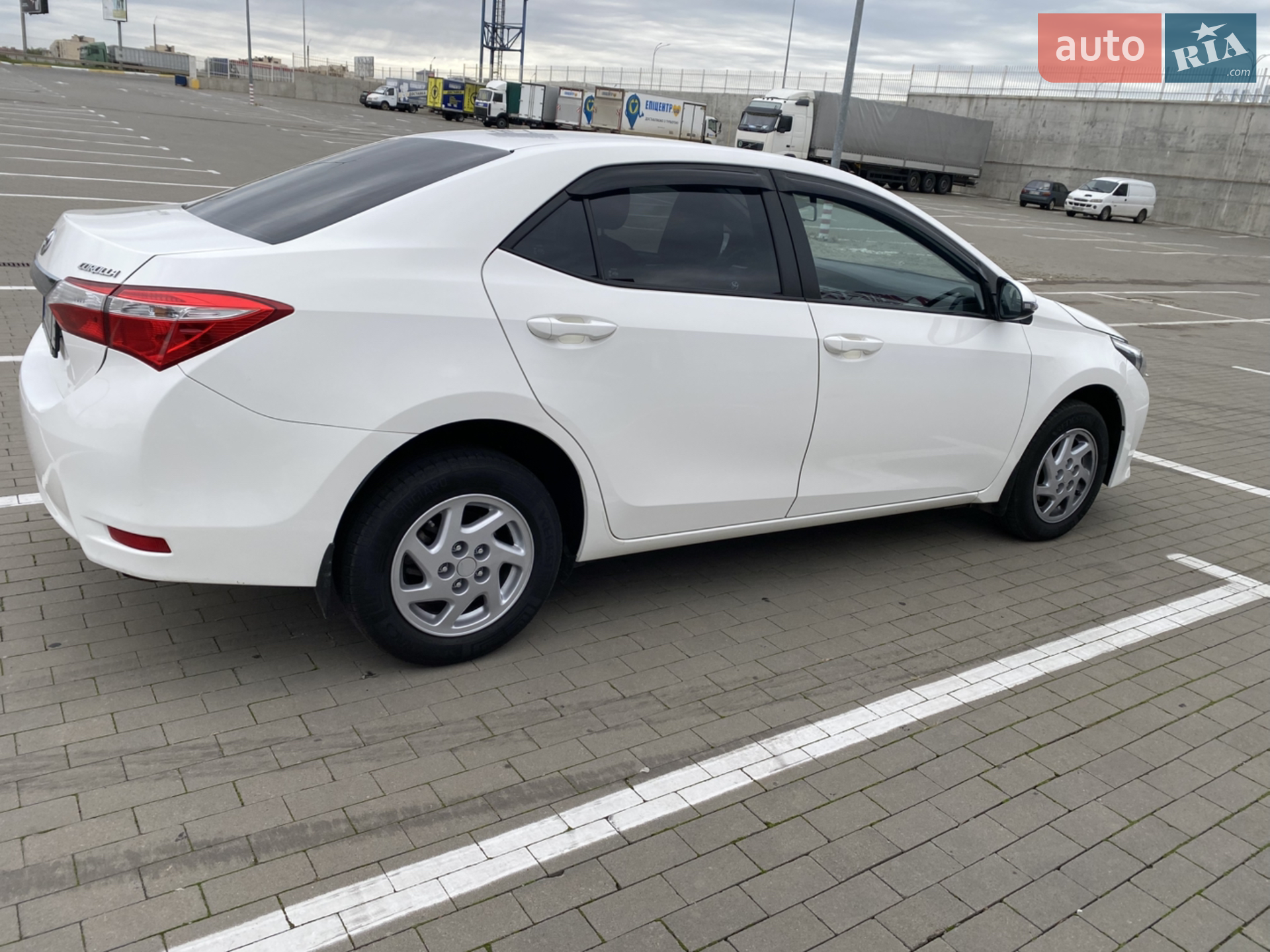 2015 Toyota Corolla - мініатюра 2