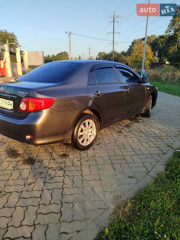 Седан Toyota Corolla 2008 в Стрые фото 3 Седан Toyota Corolla 2008 в Стрые