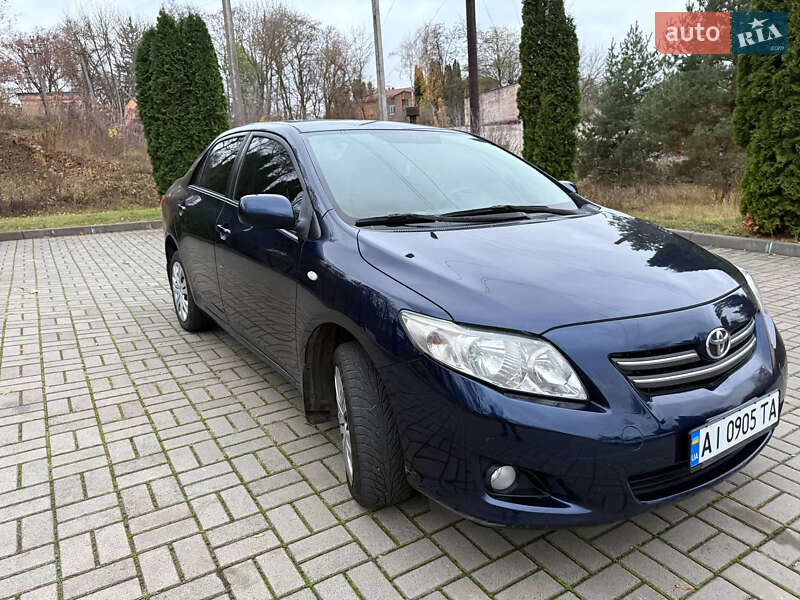 Седан Toyota Corolla 2007 в Прилуках