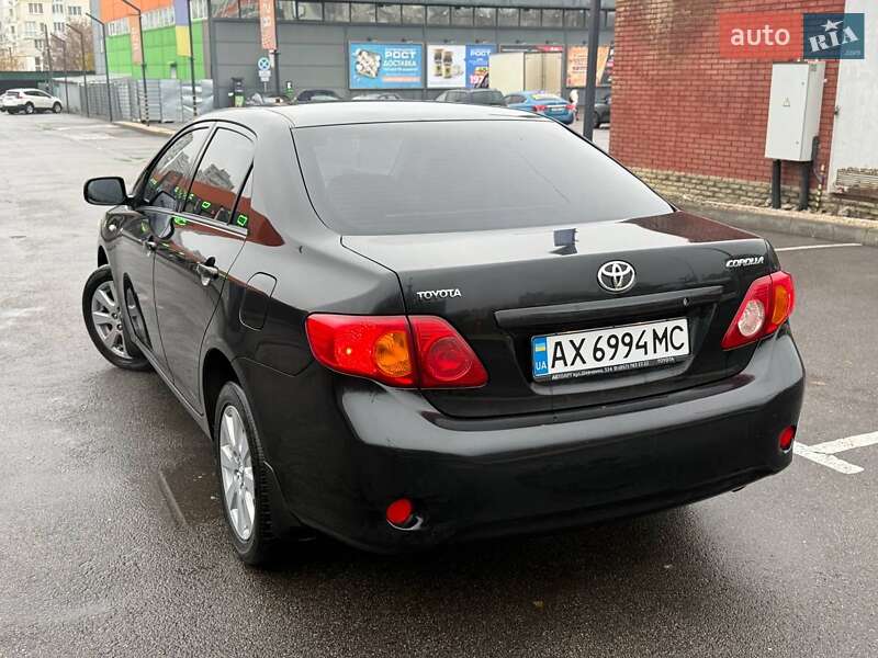 Седан Toyota Corolla 2008 в Харькове