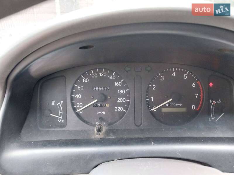 Хетчбек Toyota Corolla 1997 в Одесі фото 9 Хетчбек Toyota Corolla 1997 в Одесі