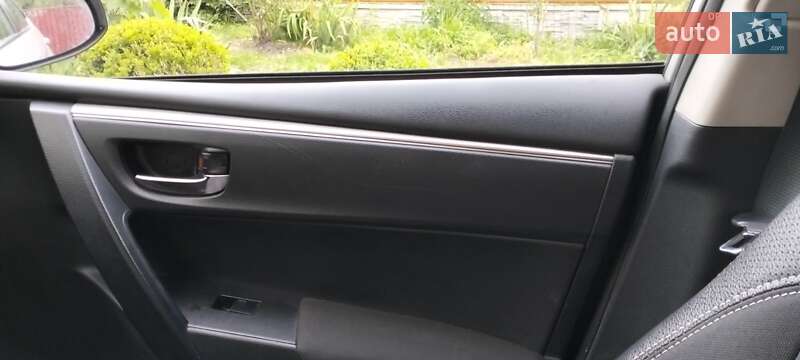 Седан Toyota Corolla 2013 в Хмельницком фото 5 Седан Toyota Corolla 2013 в Хмельницком