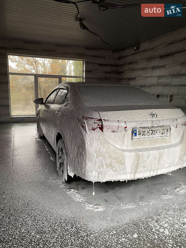 Седан Toyota Corolla 2013 в Богодухове фото 5 Седан Toyota Corolla 2013 в Богодухове