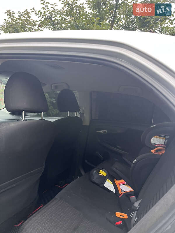 Седан Toyota Corolla 2007 в Липовце фото 3 Седан Toyota Corolla 2007 в Липовце