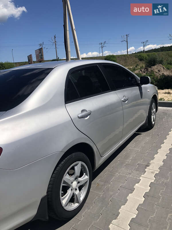 Седан Toyota Corolla 2008 в Киеве фото 3 Седан Toyota Corolla 2008 в Киеве