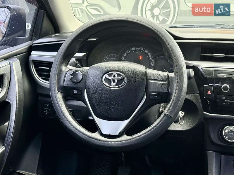 Седан Toyota Corolla 2014 в Харькове фото 12 Седан Toyota Corolla 2014 в Харькове