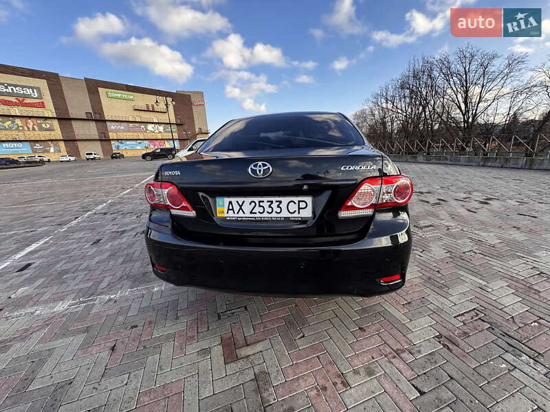 Седан Toyota Corolla 2012 в Харькове фото 11 Седан Toyota Corolla 2012 в Харькове