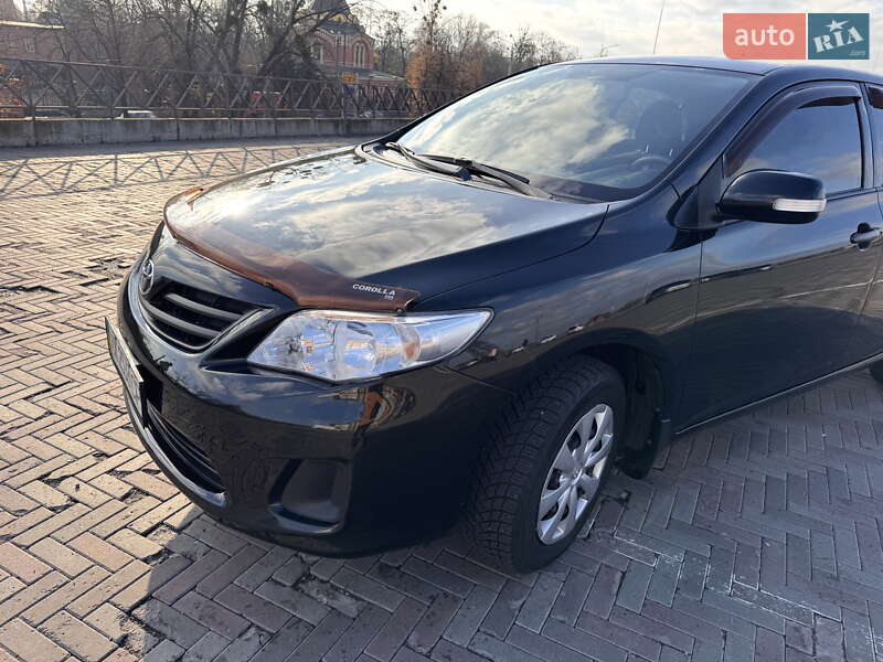 Седан Toyota Corolla 2012 в Харькове фото 18 Седан Toyota Corolla 2012 в Харькове