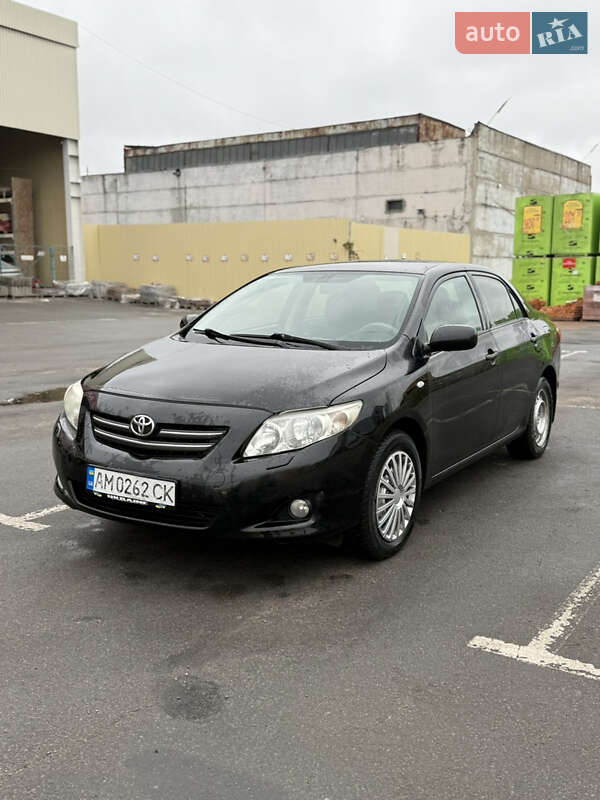 Седан Toyota Corolla 2008 в Житомире