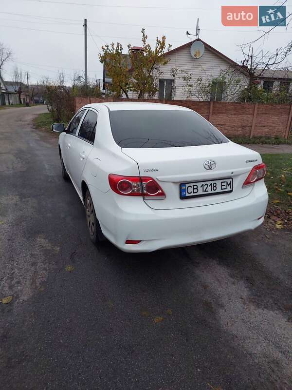 Седан Toyota Corolla 2011 в Чернігові фото 4 Седан Toyota Corolla 2011 в Чернігові