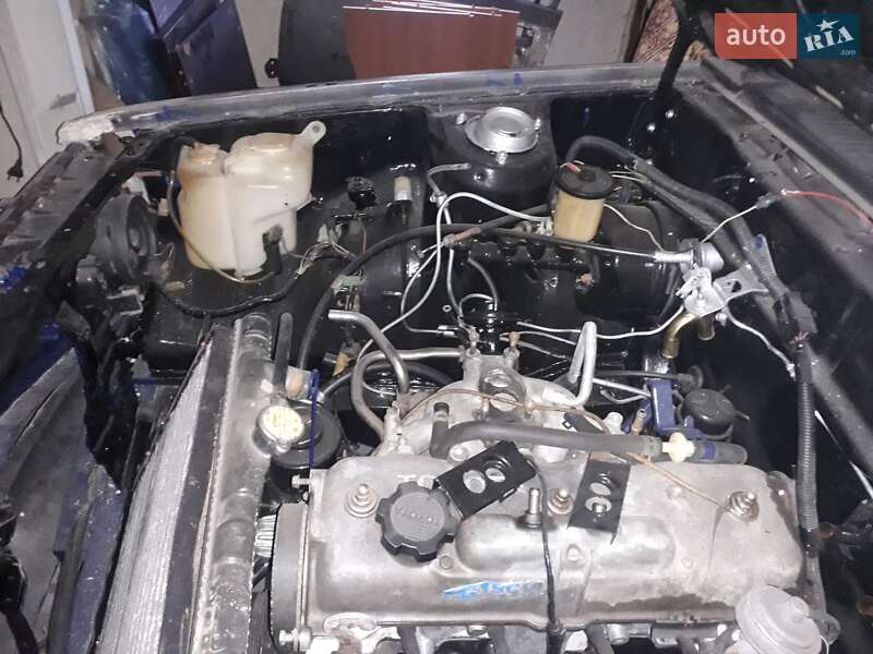 Седан Toyota Corolla 1982 в Виннице