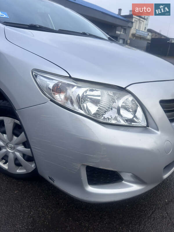 Седан Toyota Corolla 2009 в Львові фото 14 Седан Toyota Corolla 2009 в Львові