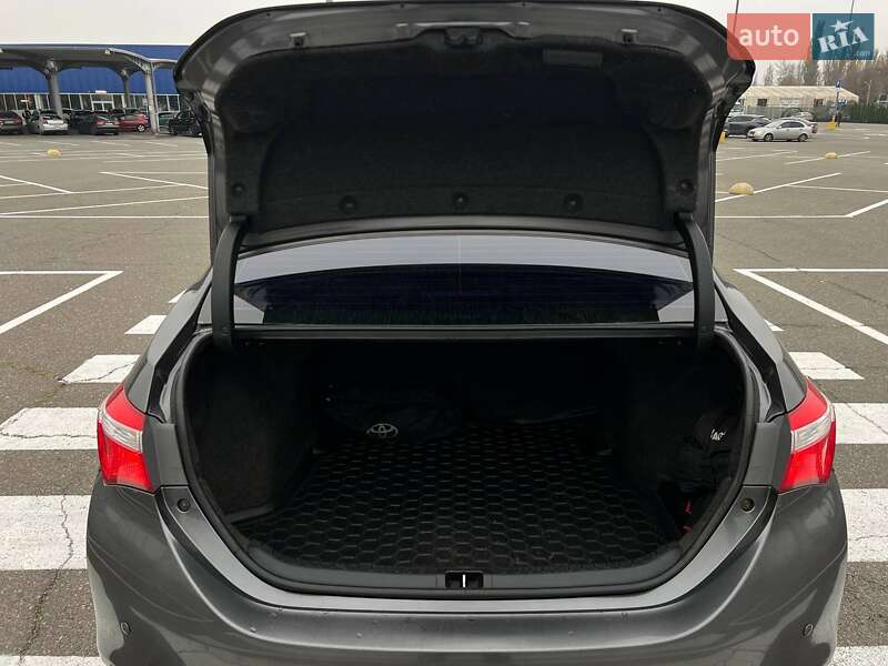 Седан Toyota Corolla 2014 в Одессе фото 18 Седан Toyota Corolla 2014 в Одессе